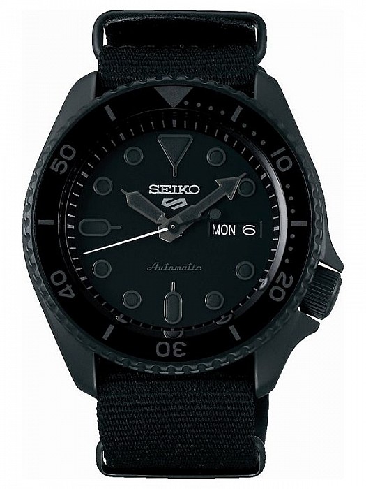 Seiko 5 Sports SRPD79K1