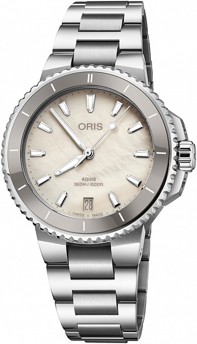 Oris Aquis Date 01 733 7792 4151-07 8 19 05P - 36,5 mm
