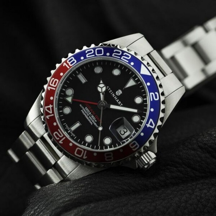 日本未上陸】STEINHART GMT-OCEAN One 39 blue-red (Steinhart