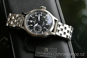 Steinhart Nav B-Uhr 47 Handaufzug BAZAR 420150008
