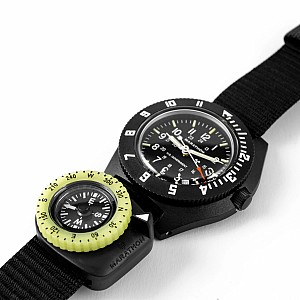 Marathon Clip-On Wrist Compass with Glow in The Dark Bezel - kompas