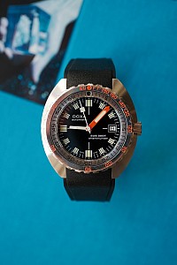 Doxa SUB 300T Sharkhunter Black KOMISE 420250041