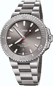 Oris Aquis Date Relief 01 733 7789 4153-07 8 23 04PEB - 43,5 mm