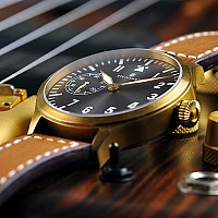 Steinhart Nav B-Uhr 44 Handaufzug Bronze