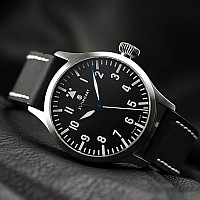 Steinhart Nav.B-Uhr 44 Automatik A-Muster Premium