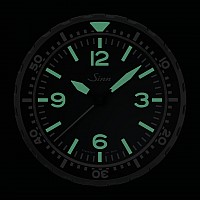 Sinn Analogue radio-controlled wall clock