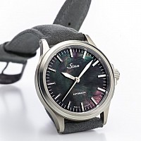 Sinn 556 I Perlmutt S