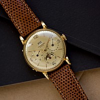 Universal Geneve Triple Date Moonphase KOMISE 420180072