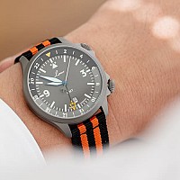 Laco Flieger Frankfurt GMT grau