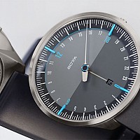 Botta-Design UNO 24+ Black/Blue Titanium Quartz