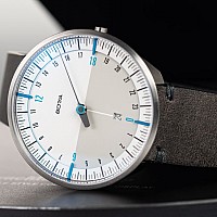 Botta-Design UNO 24+ White/Blue Titanium Quartz