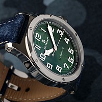 Steinhart Military 47 automatic green