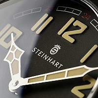 Steinhart Military 42 handaufzug black