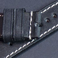 Steinhart kožený řemen 22 mm - Armband Schwarz, mit Nieten