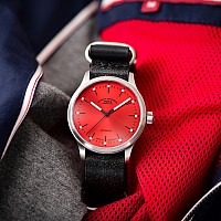 Mühle-Glashütte Panova Red