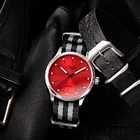 Mühle-Glashütte Panova Red