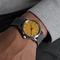 Sinn 556 Citrine Yellow