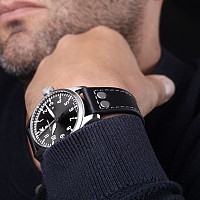 Steinhart Nav B-Uhr 44 Date Grey