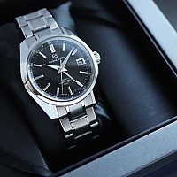 Grand Seiko Hi-Beat GMT SBGJ213 KOMISE 420240002