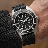 Marathon Navigator Steel Black NGM