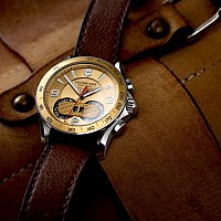 Victorinox Chrono Classic 1/100 gold leather