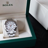 Rolex Milgauss White 116400 KOMISE 420250010