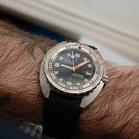 Doxa SUB 300T Sharkhunter Black KOMISE 420250041