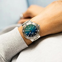 Oris Aquis Date Great Barrier Reef Limited Edition IV 01 400 7790 4185-Set