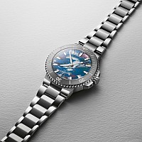 Oris Aquis Date Upcycle 01 400 7790 4150-07 8 23 02PEB