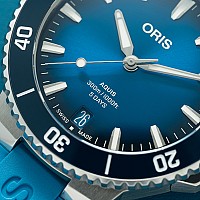 Oris Aquis Date 01 400 7790 4135-07 4 23 45EB