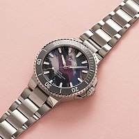 Oris Aquis Date Upcycle 01 733 7787 4150-07 8 22 04PEB