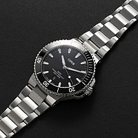 Oris Aquis Date 01 733 7789 4154-07 8 23 04PEB