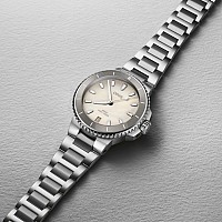Oris Aquis Date 01 733 7792 4151-07 8 19 05P