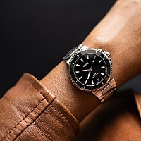 Oris Aquis Date 01 733 7792 4154-07 8 19 05P