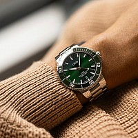 Oris Aquis Date 01 733 7787 4157-07 8 22 04PEB