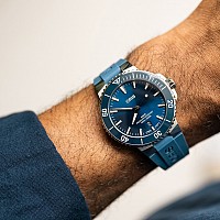 Oris Aquis Date 01 733 7787 4135-07 4 22 35FC