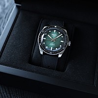 Vulcain Skindiver Deep Teal Special Limited Edition KOMISE 420250047
