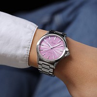 Sinn 556 Mauve