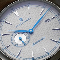 Steinhart MARINE 42 automatic silver