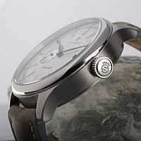 Steinhart MARINE 42 automatic silver