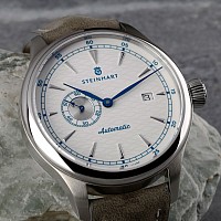 Steinhart MARINE 42 automatic silver