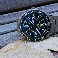 Sinn 857 UTC