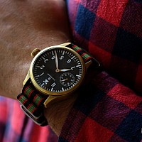 Steinhart Nav B-Uhr 44 Handaufzug Bronze