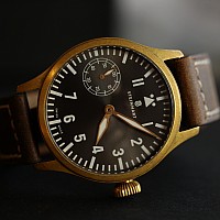 Steinhart Nav B-Uhr 44 Handaufzug Bronze BAZAR