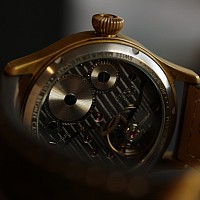 Steinhart Nav B-Uhr 44 Handaufzug Bronze BAZAR