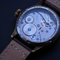 Steinhart Nav B-Uhr 44 Handaufzug Bronze BAZAR