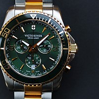 Victorinox Maverick Chronograph green steel