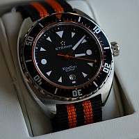 Eterna Super Kontiki black / red  KOMISE 420180002