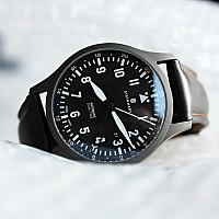 Steinhart Nav B-Uhr 44 Dual Time Titanium