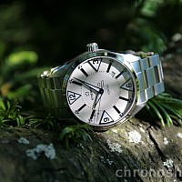 Eterna KonTiki Date white steel